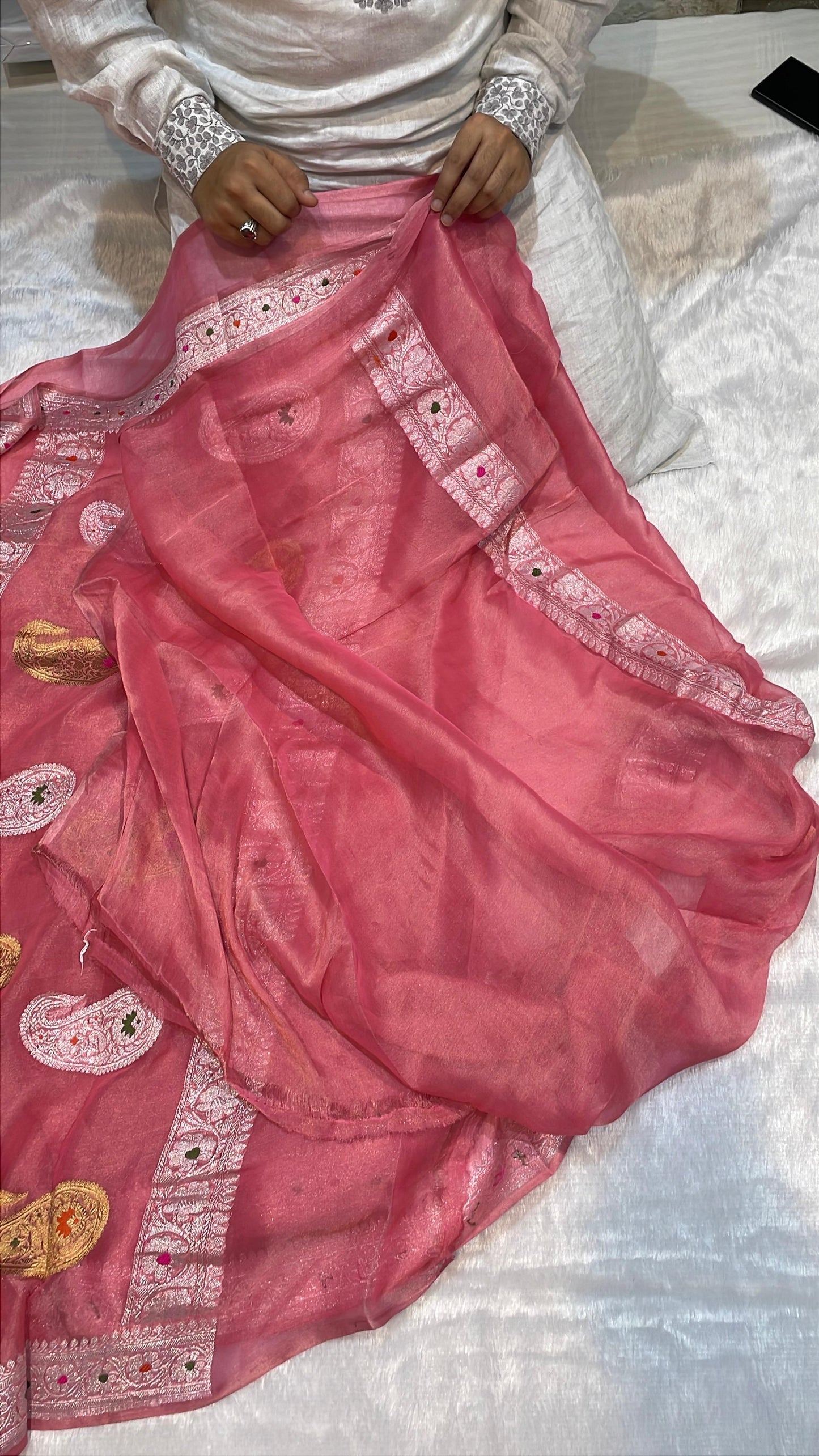 100% Authentic & Luxurious Pure Banarasi Khaddi Chiffon Tissue Saree Gazri Pink Colour