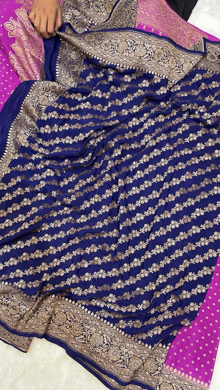 Pure Banarasi Khaddi Crape Silk Handloom Saree with Traditional Corners Rani with Navy Blue color