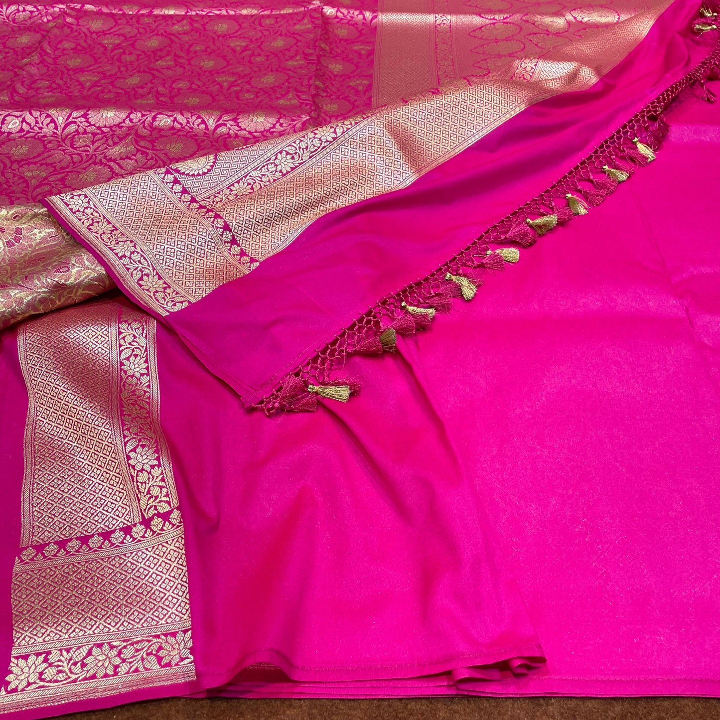 Katan Silk Tanchui Design Light Gold Zari Weaving