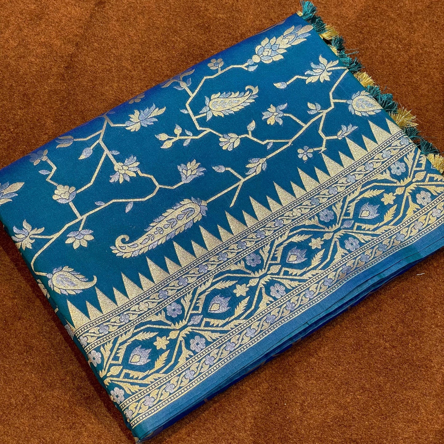 Dhakai Jaal Katan Silk Saree Sona Rupa Zari Jangla Weave