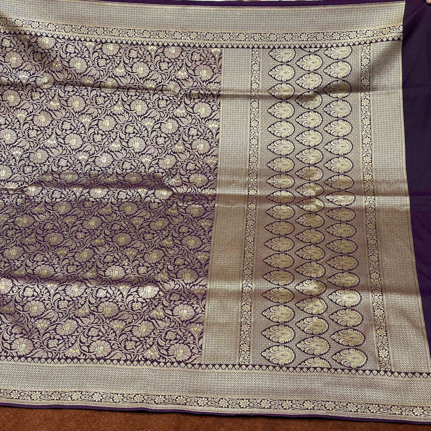Katan Silk Tanchui Design Light Gold Zari Weaving