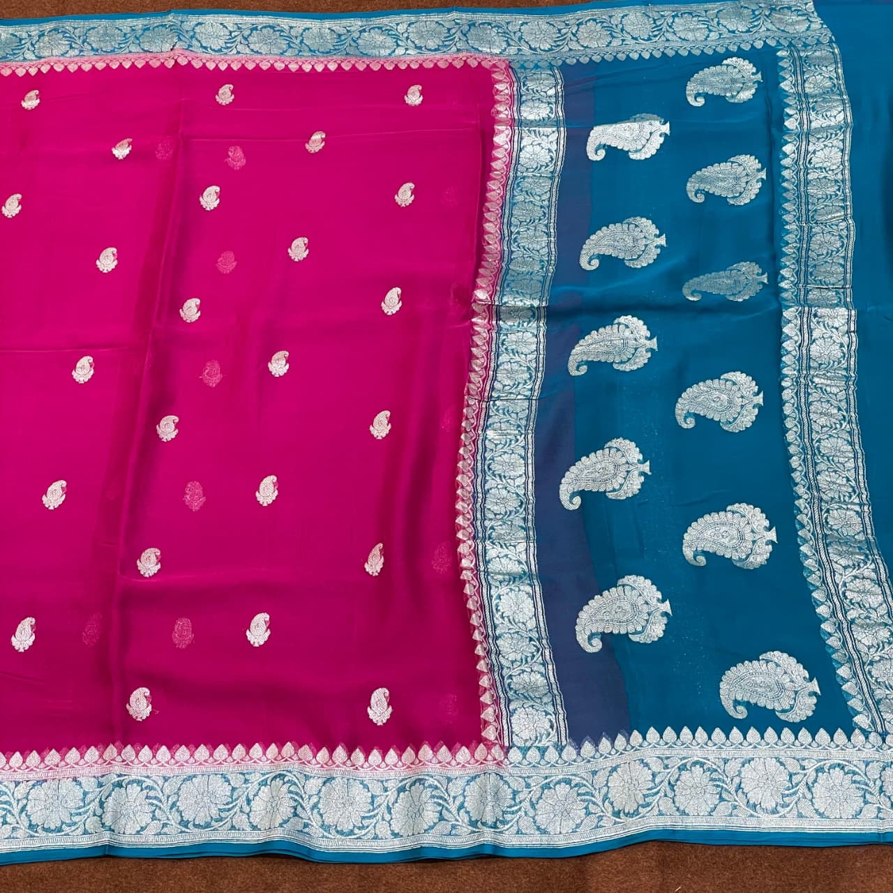 100% Pure Banarasi Khaddi Chiffon Silver Zari Kadwa Buti Handloom Saree Rani Pink With Rama Green