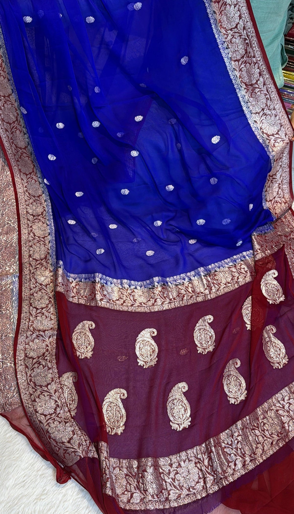 100% Pure Banarasi Khaddi Chiffon Silver Zari Kadwa Buti Handloom Royal Blue with Maroon Color