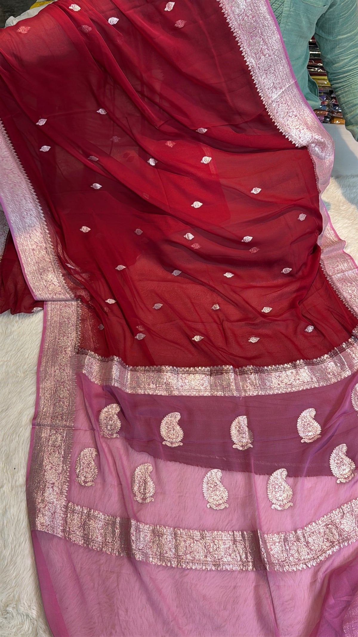 100% Pure Banarasi Khaddi Chiffon Silver Zari Kadwa Buti Handloom Maroon with Onion pink Color