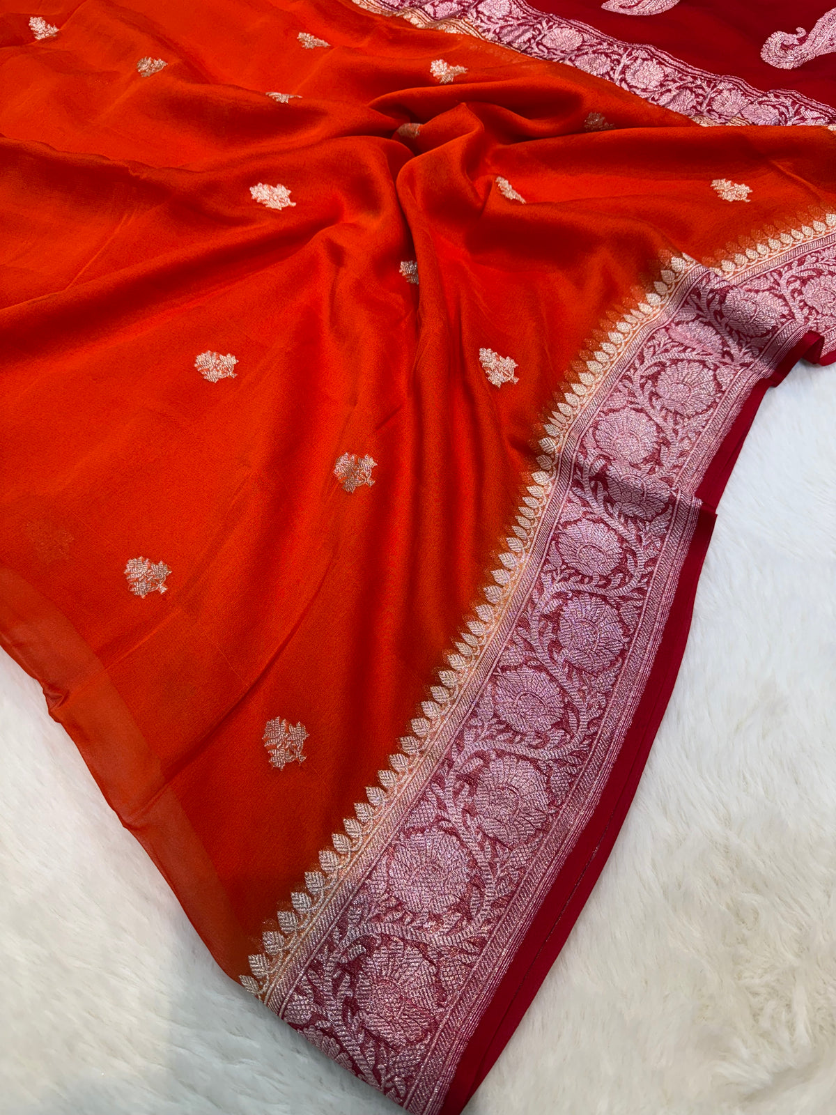 100% Pure Banarasi Khaddi Chiffon Silver Zari Kadwa Buti Handloom Rust Orange with Red Color