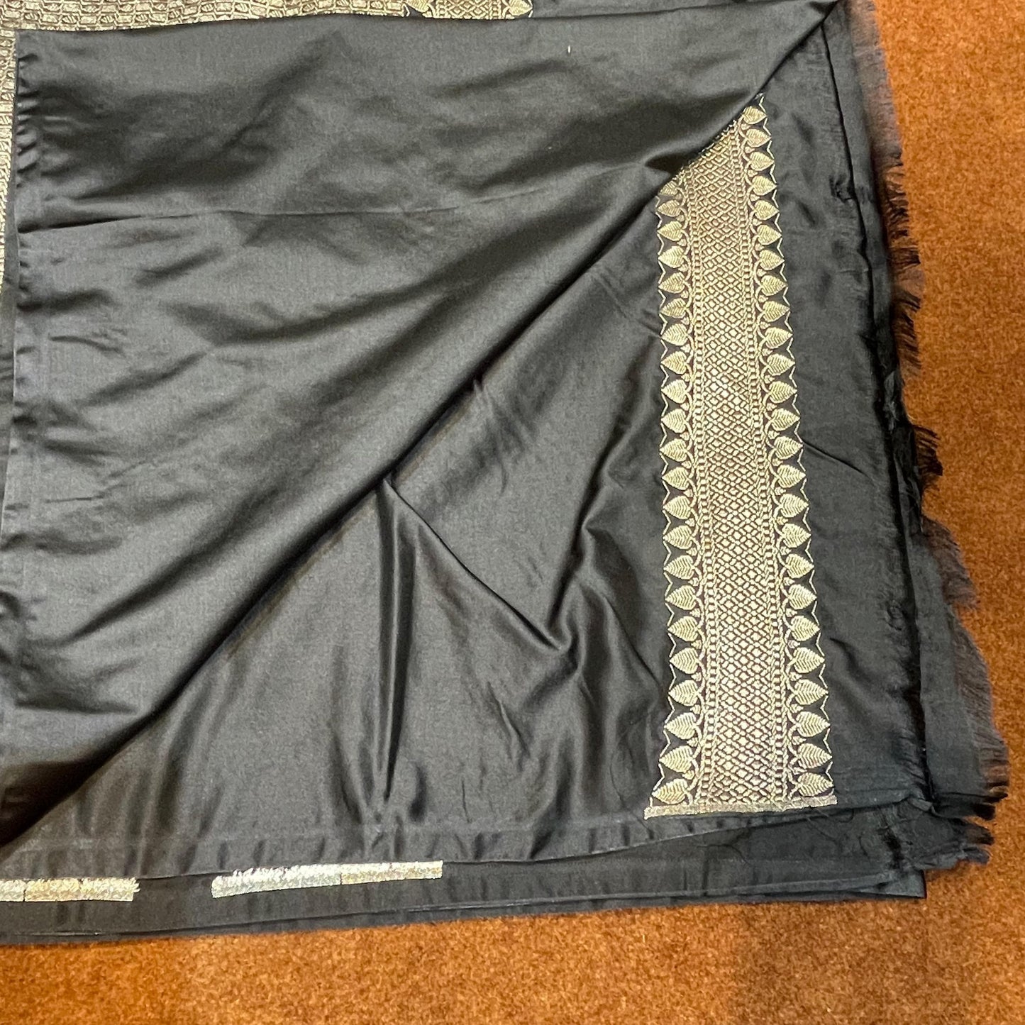 Banarasi Mashru Silk Row Mango Sona Rupa Buti Saree