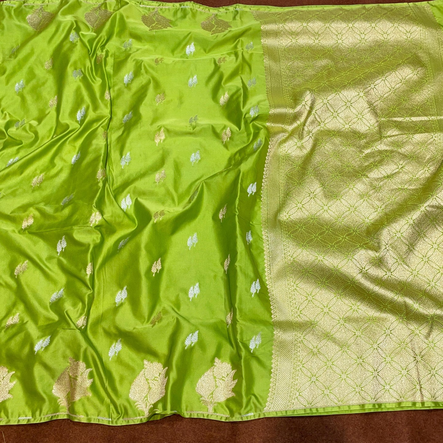 Banarasi Mashru Silk Row Mango Sona Rupa Buti Saree