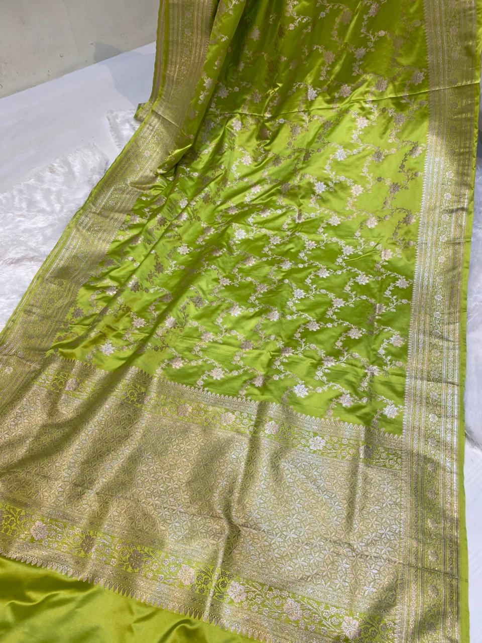 Mashru Silk Saree Leaf Green Sona Rupa Zari Buta Border