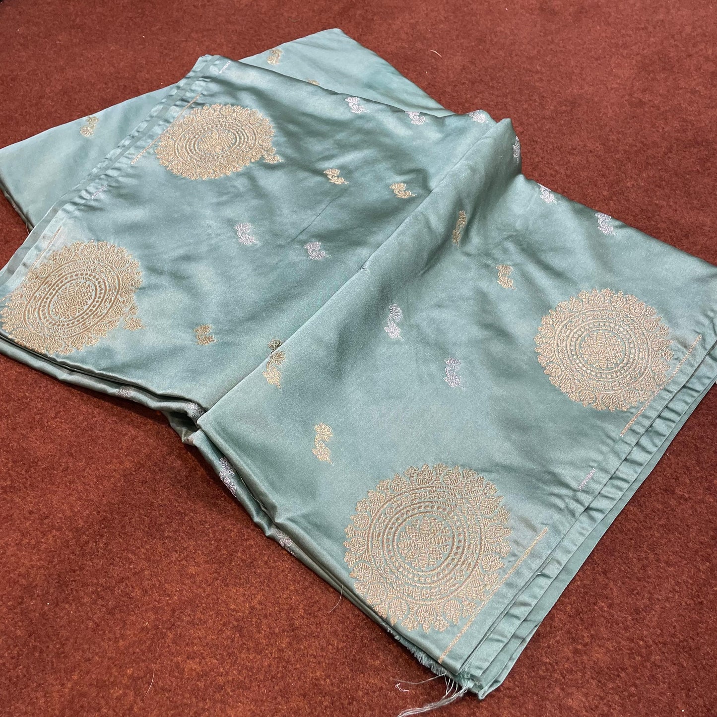 Banarasi Mashru Silk Row Mango Sona Rupa Buti Saree