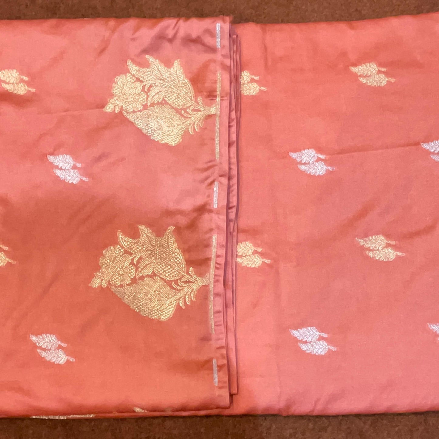 Banarasi Mashru Silk Row Mango Sona Rupa Buti Saree
