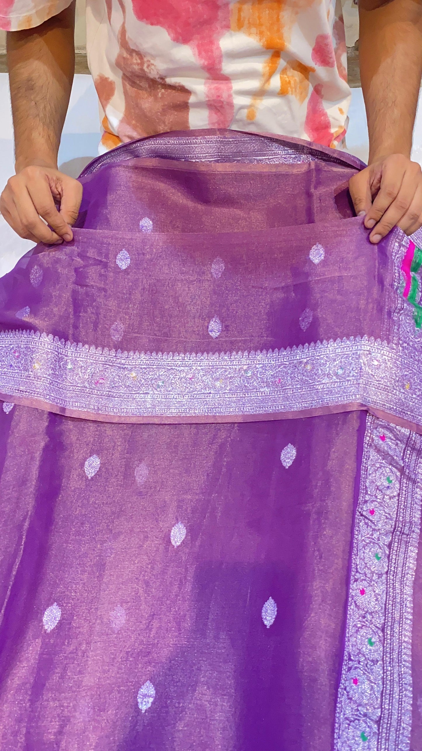 100% Authentic & Luxurious Pure Banarasi Khaddi Chiffon Tissue Saree Lavender Shade
