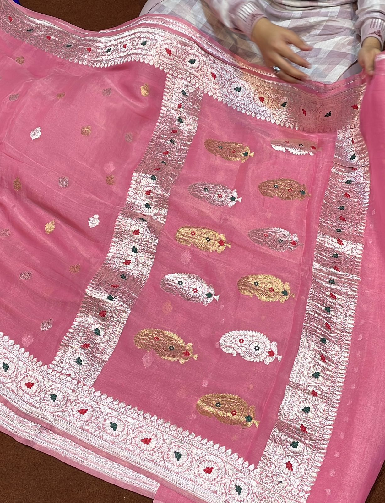100% Authentic & Luxurious Pure Banarasi Khaddi Chiffon Tissue Saree Gazri Pink Colour