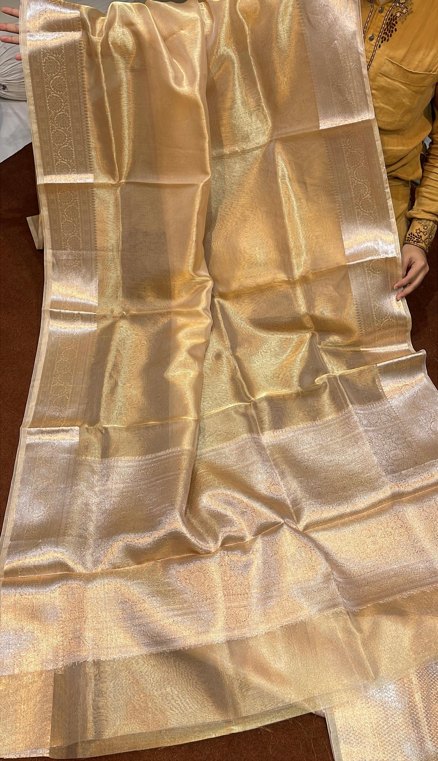 Pure Banarasi Plain Tissue Reshmi Zari Saree With Kanchi Border Natural Gold Color [Dyeble Piece]