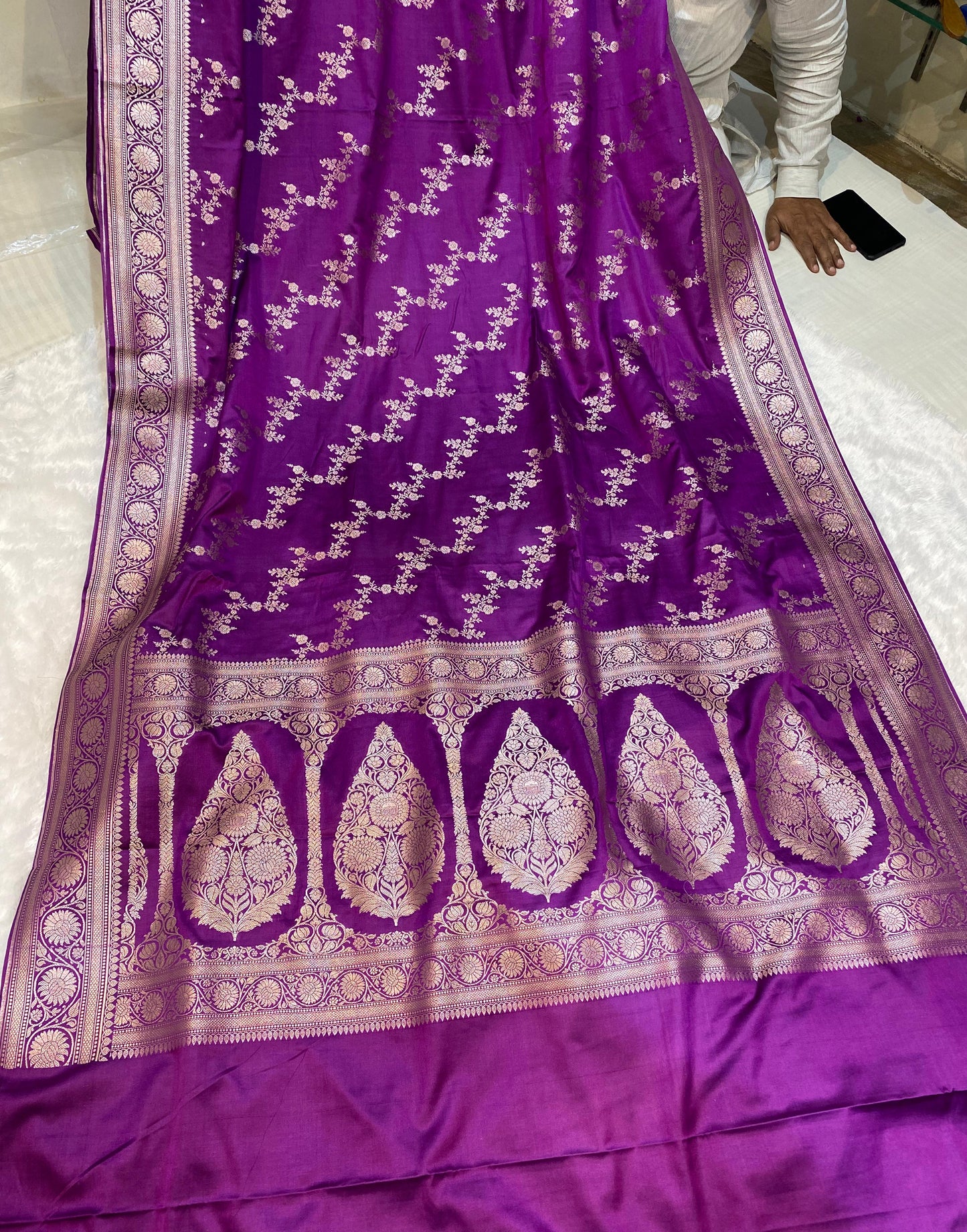 Mashru Silk Saree Royale Plum Glow Color With Floral Border MSW27