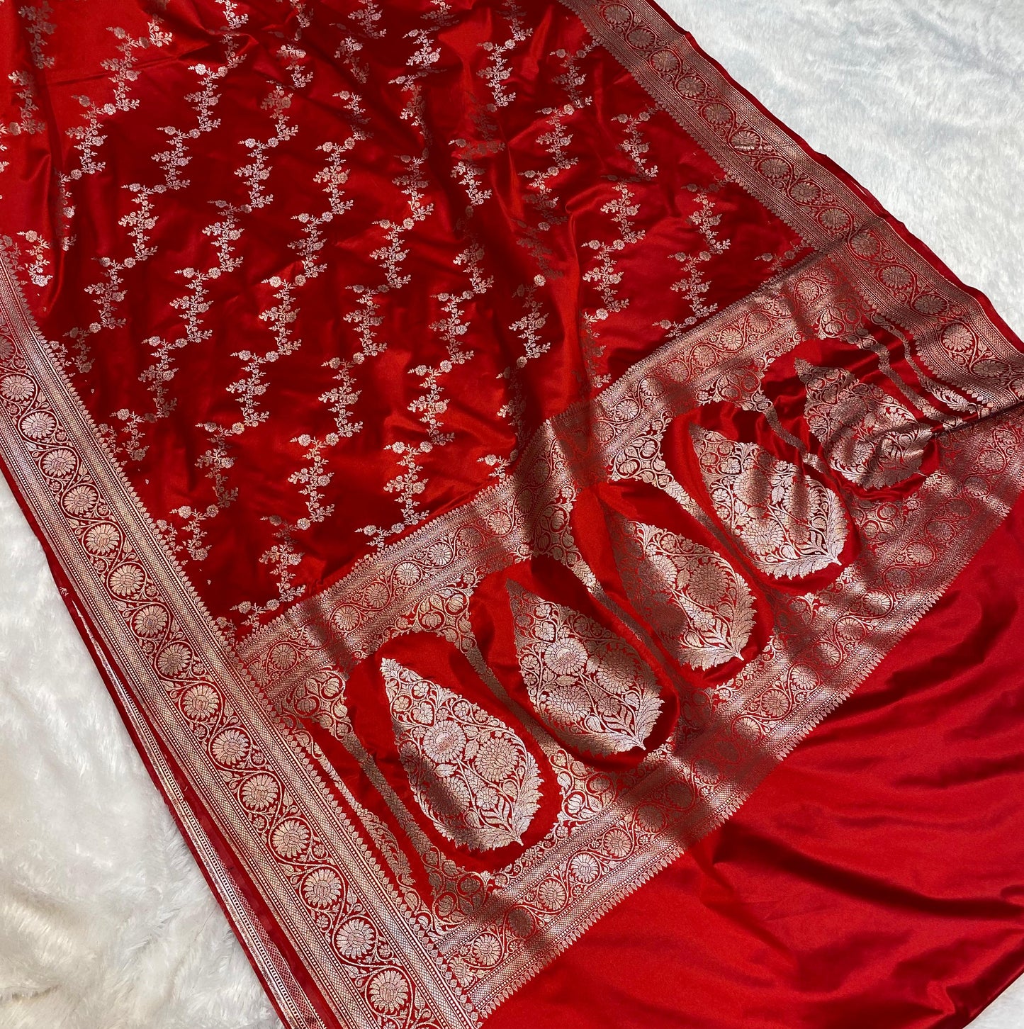 Mashru Silk Saree Crimson Red Color With Floral Border MSW30