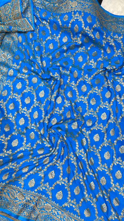 Pure Banarasi Khaddi Crape Silk Handloom Saree with Traditional Corners Navy With Firozi Color