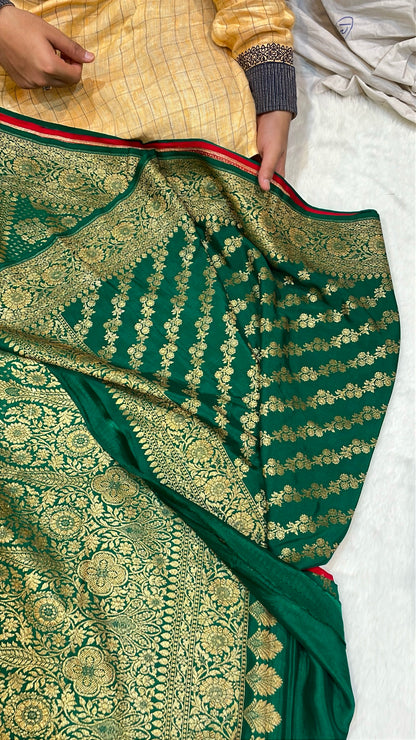 Pure Banarasi Khaddi Crape Silk Handloom Saree with Traditional Corners Red With Green Color