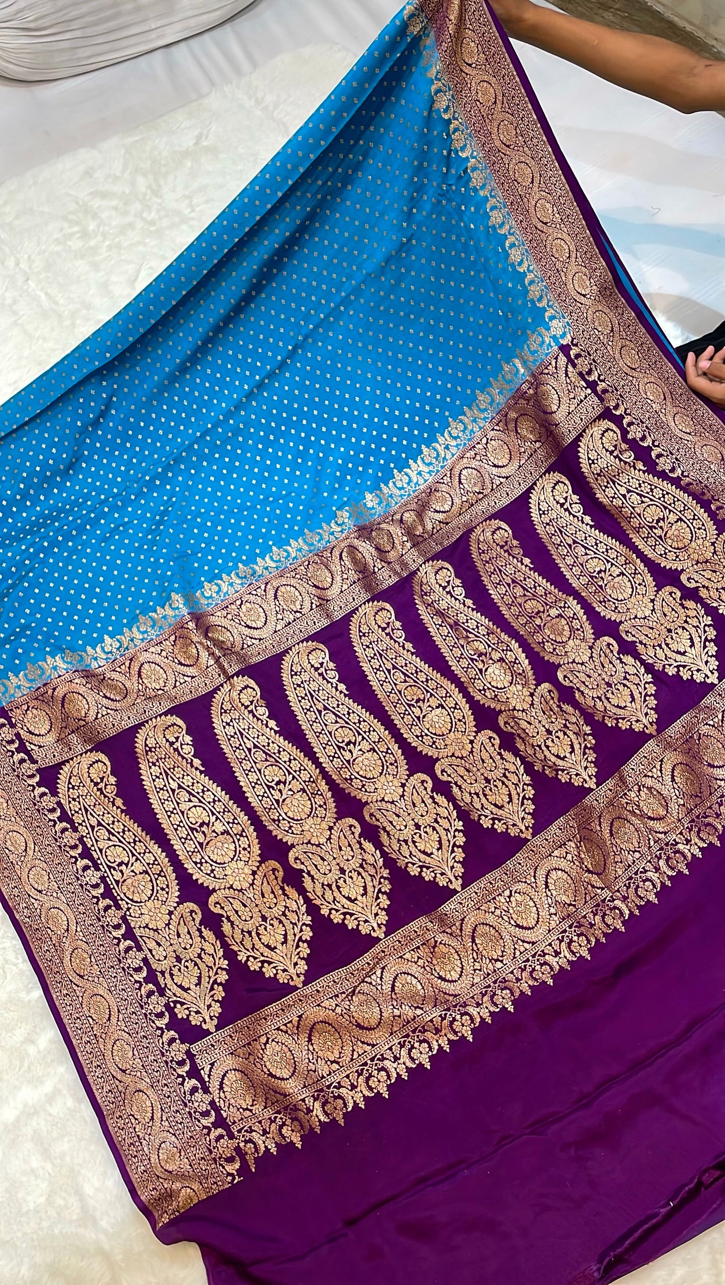 Pure Banarasi Khaddi Crape Silk Handloom Saree with Traditional Corners Firozi with Purple color