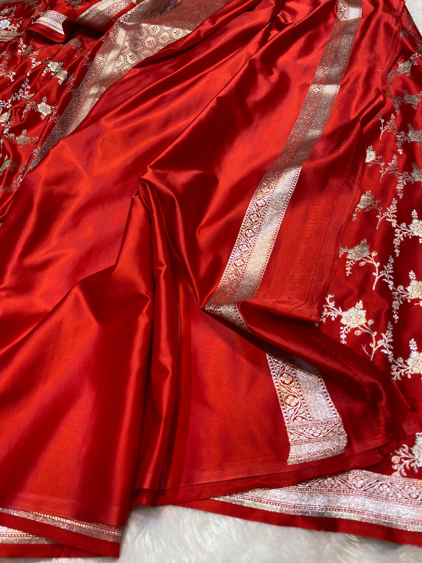 Mashru Silk Saree Red Color Sona Rupa Zari Buta Border