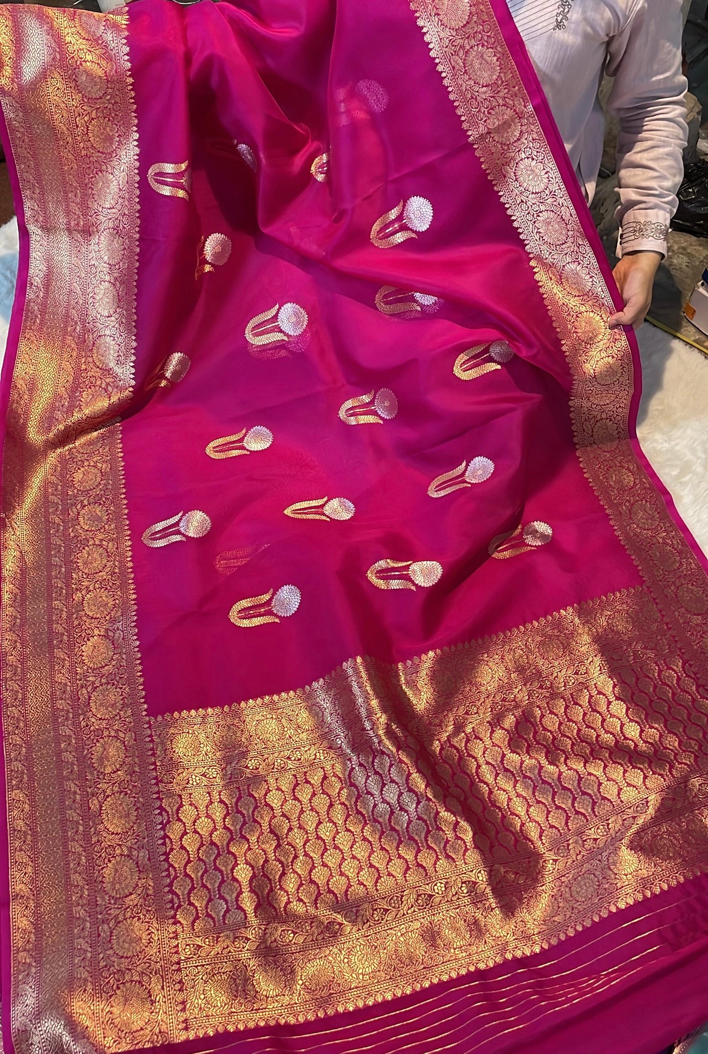 Rani Pink Pure Kora Organza Banarasi Kadhwa Handloom Saree's