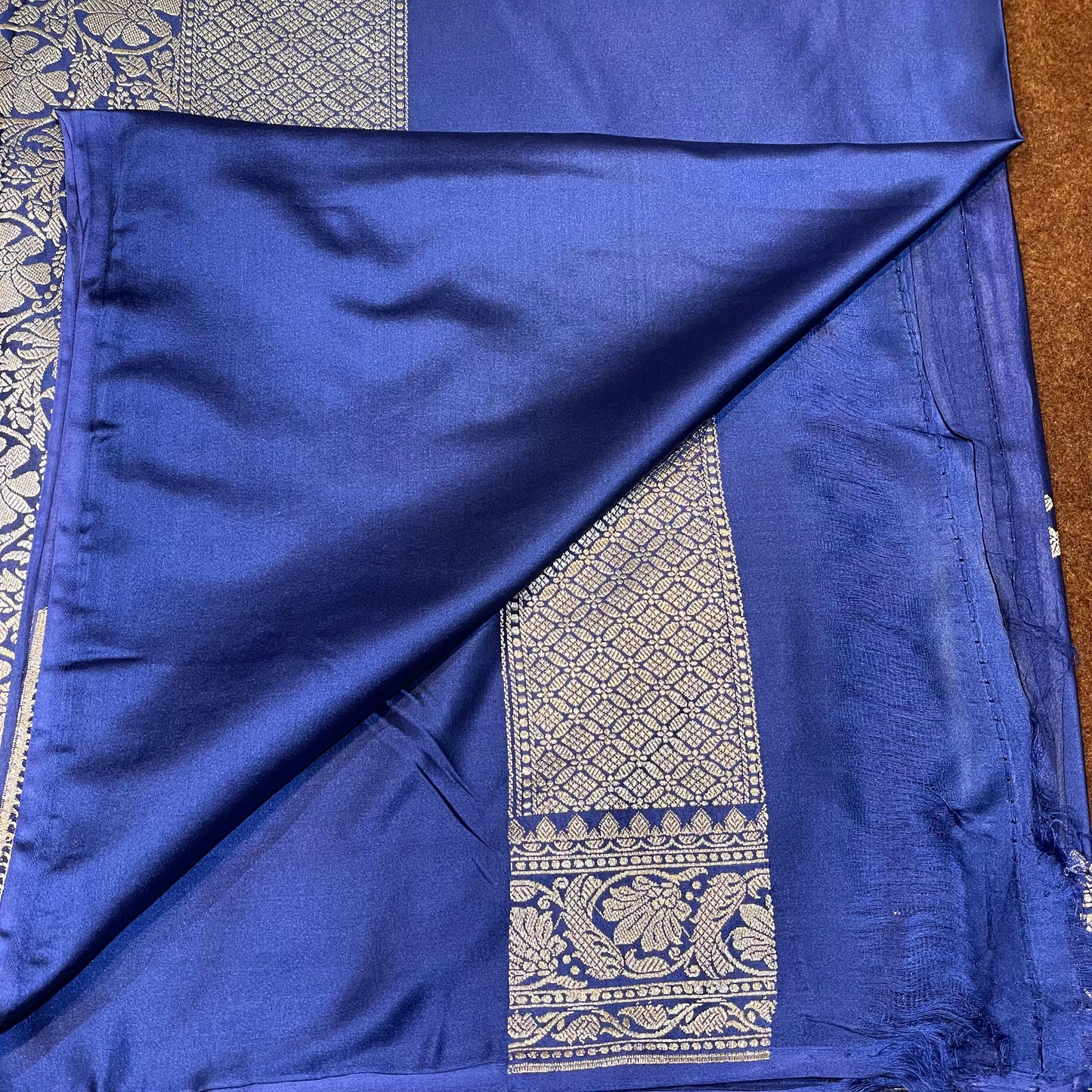 Mashru Silk Saree Royal Blue Color With Floral Border All Over Floral Boota MSW-105