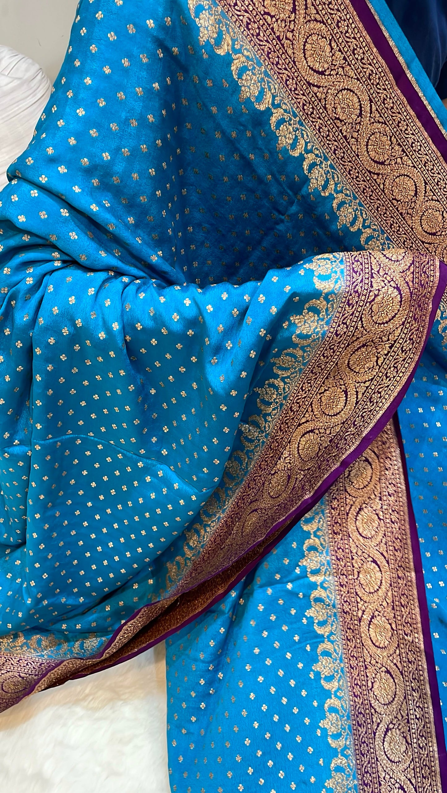 Pure Banarasi Khaddi Crape Silk Handloom Saree with Traditional Corners Firozi with Purple color