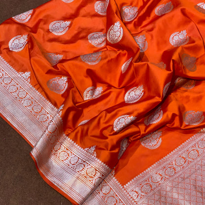 Mashru Silk Banarasi Saree Allover Water Gold Zari Weaving