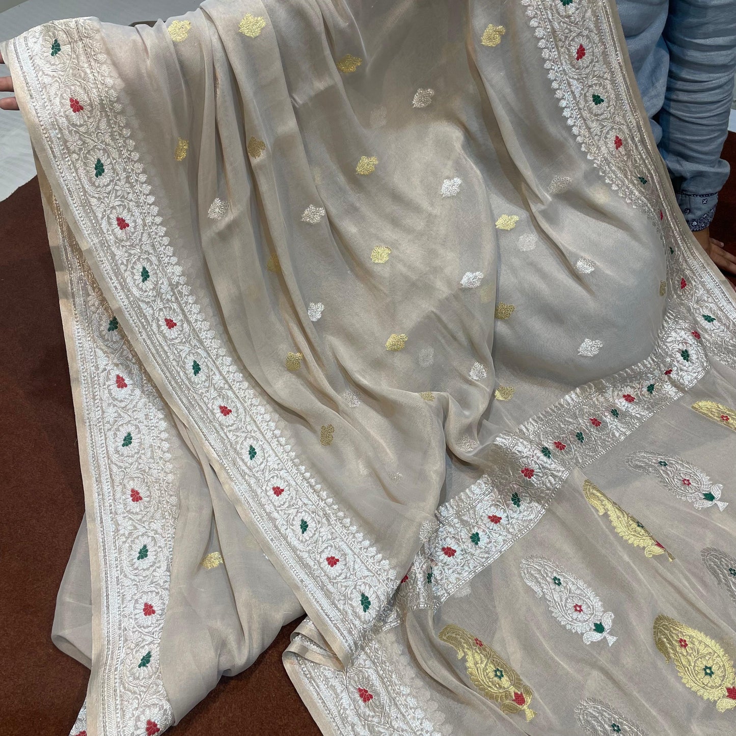 100% Authentic & Luxurious Pure Banarasi Khaddi Chiffon Tissue Saree Shimmering Natural/Raw Colour