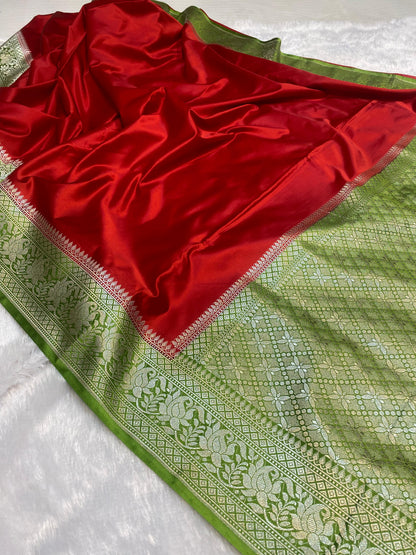 Mashru Silk Saree Red with Bottle Green Color With Floral Border MSW46
