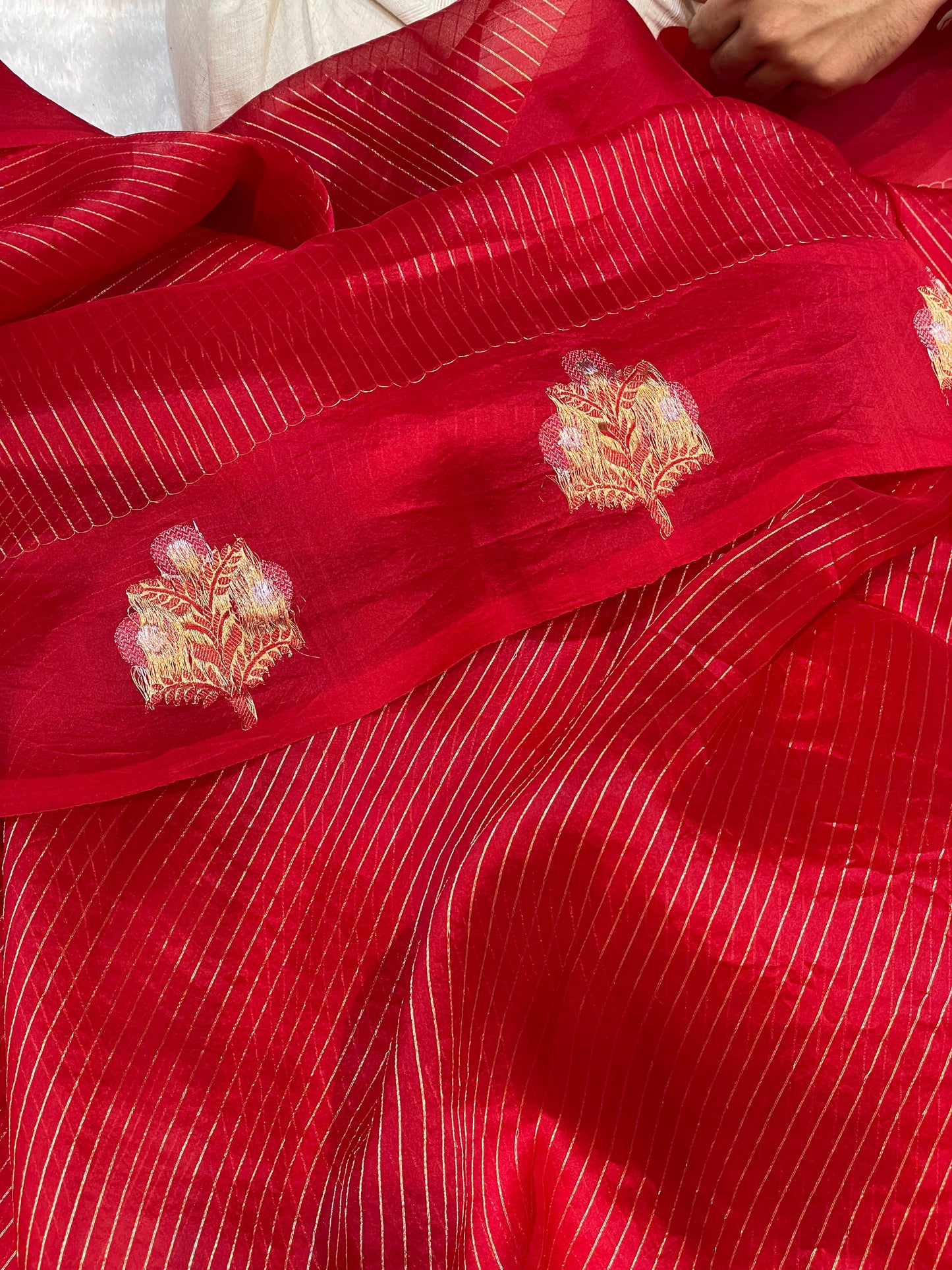 Bright Red Pure Kora Organza Banarasi Handloom Saree's