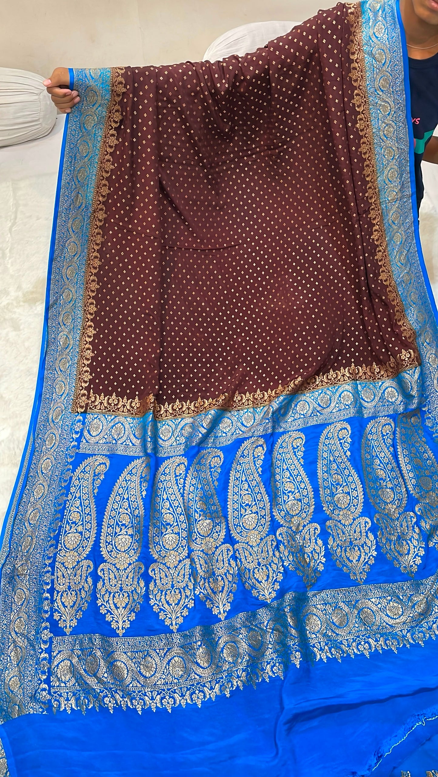 Pure Banarasi Khaddi Crape Silk Handloom Saree with Traditional Corners Coffee Brown With Firozi