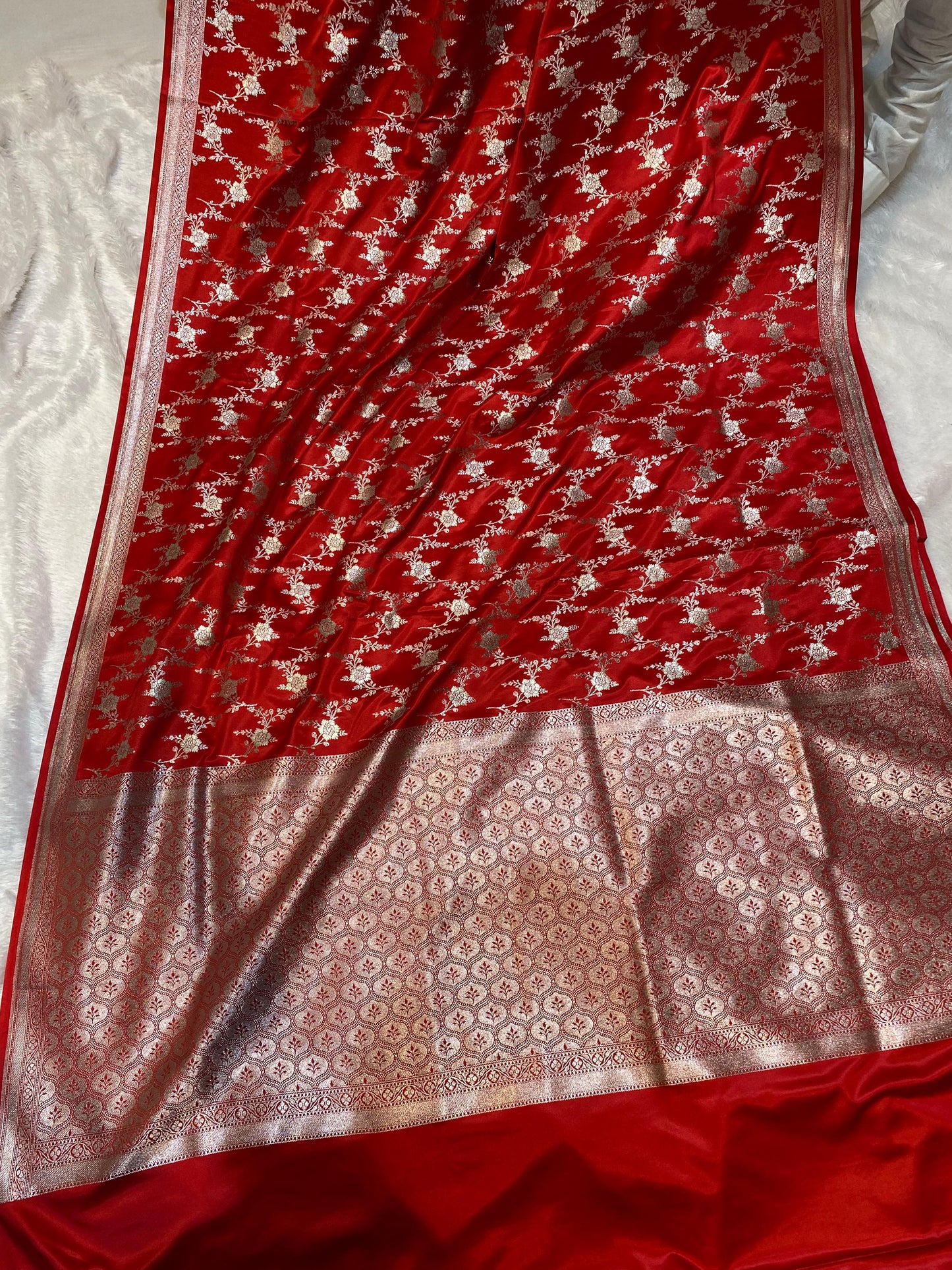 Mashru Silk Saree Red Color Sona Rupa Zari Buta Border