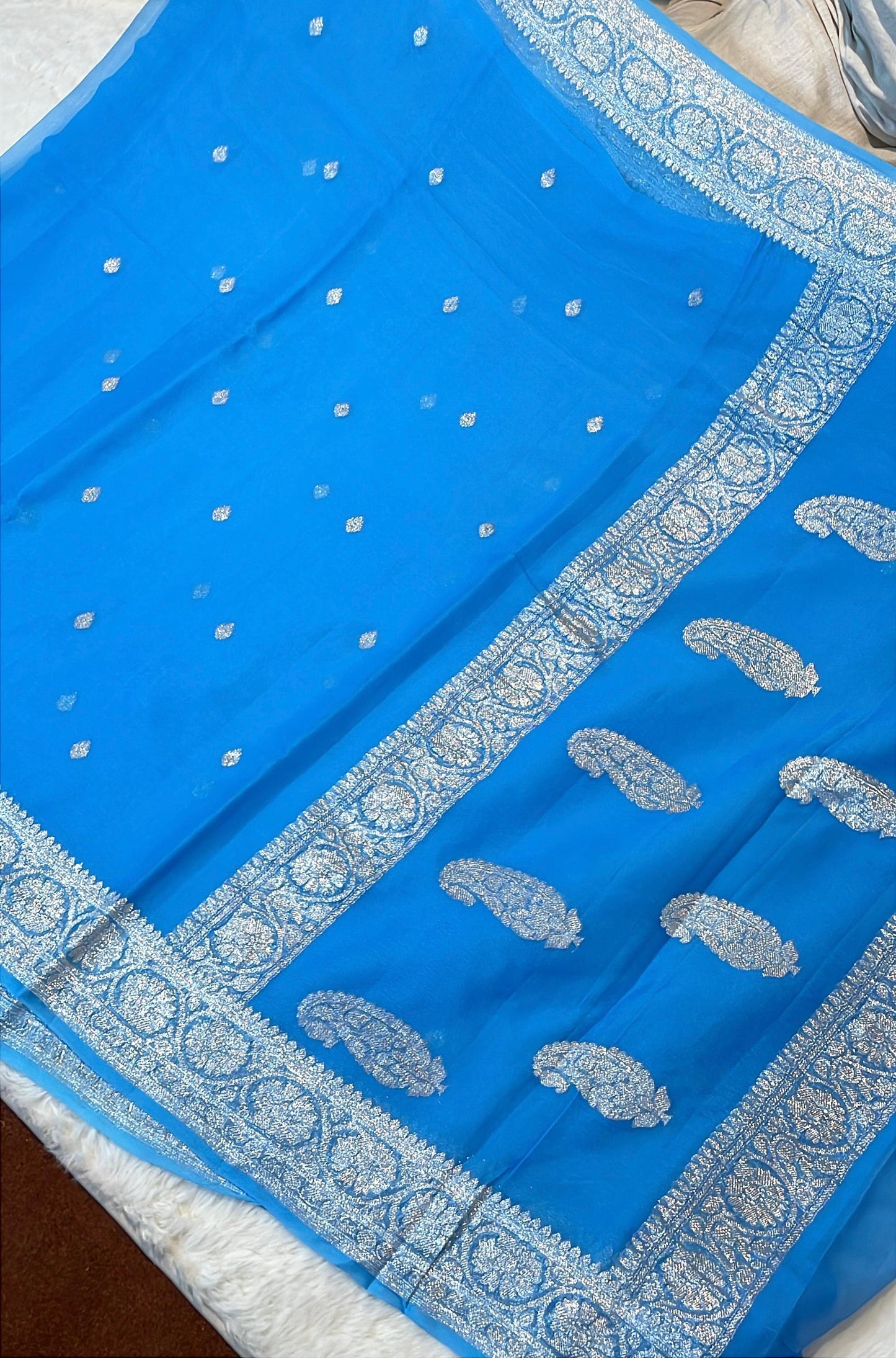 100% Pure Banarasi Khaddi Chiffon Silver Zari Kadwa Buti Handloom Saree Firozi Blue Color