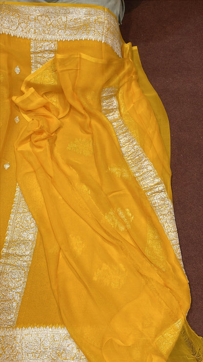 100% Pure Banarasi Khaddi Chiffon Silver Zari Kadwa Buti Handloom Saree Canary Yellow Colour