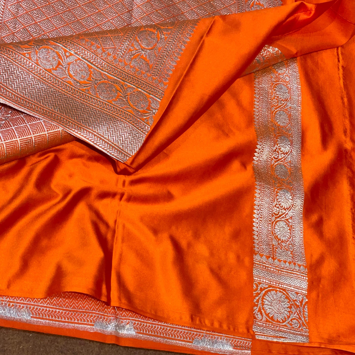 Mashru Silk Banarasi Saree Allover Water Gold Zari Weaving