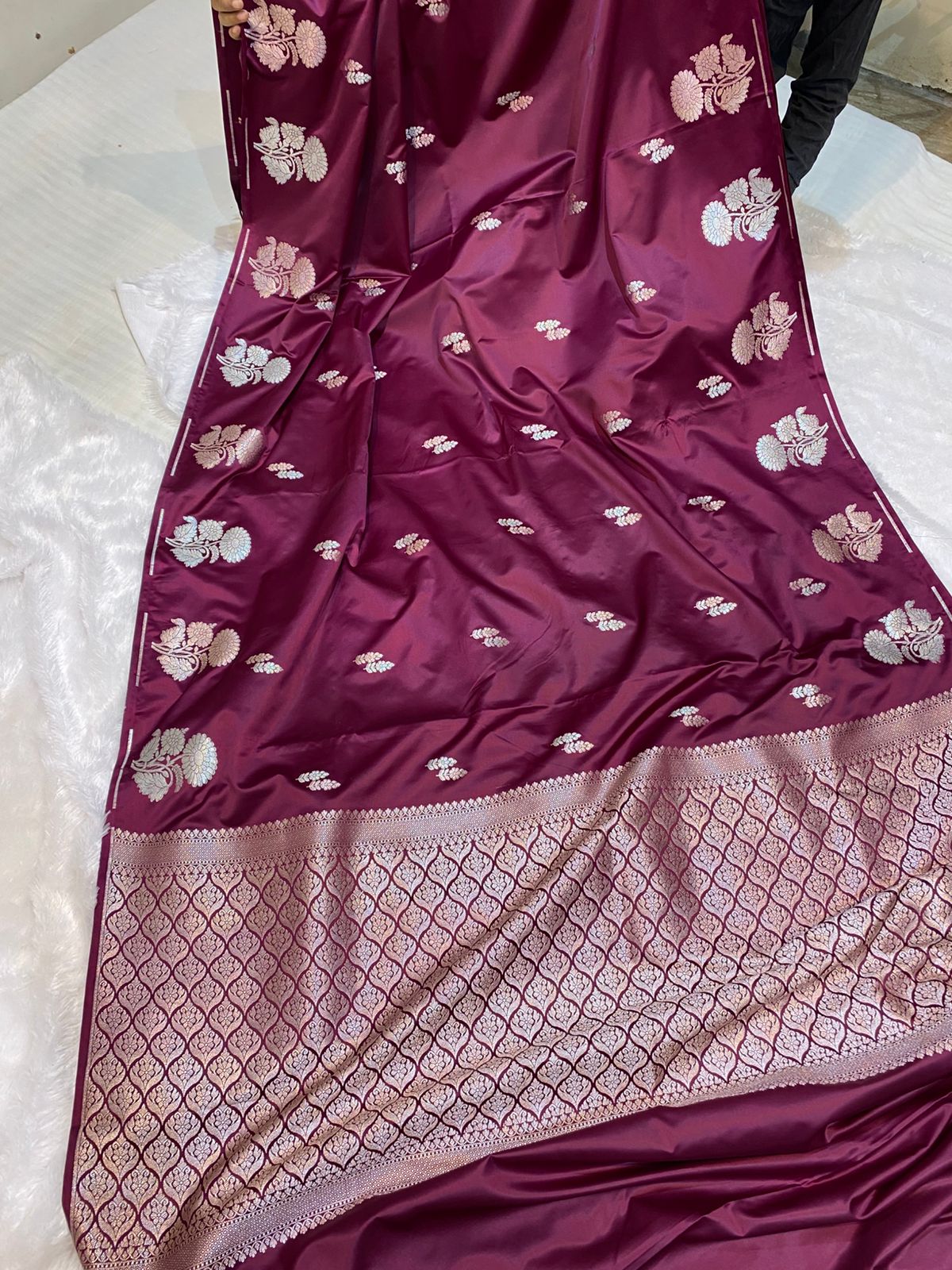 Mashru Silk Saree Burnt Maroon Color With Flower Buta Border Sona Rupa Zari MSW33
