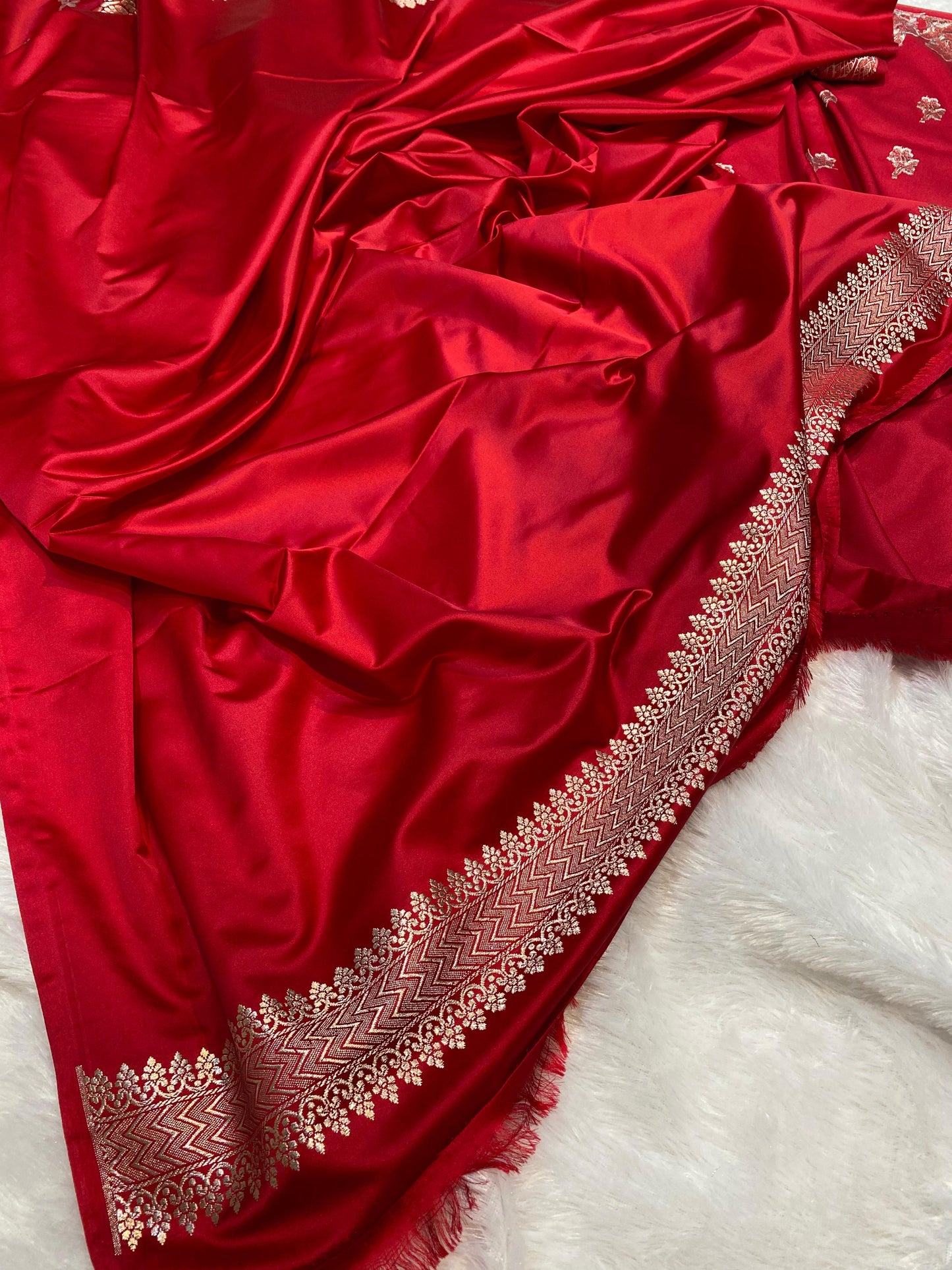 Mashru Silk Saree Crimson Red Color With Sunflower Buta Border Sona Rupa Zari  MSW36