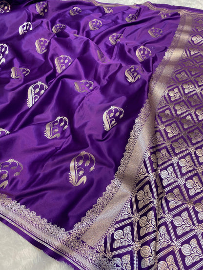Mashru Silk Saree Regal Orchid Violet Color With Floral Border All Over Mango Boota MSW26