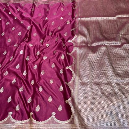 Scallop Style Boder Mashru Silk Saree