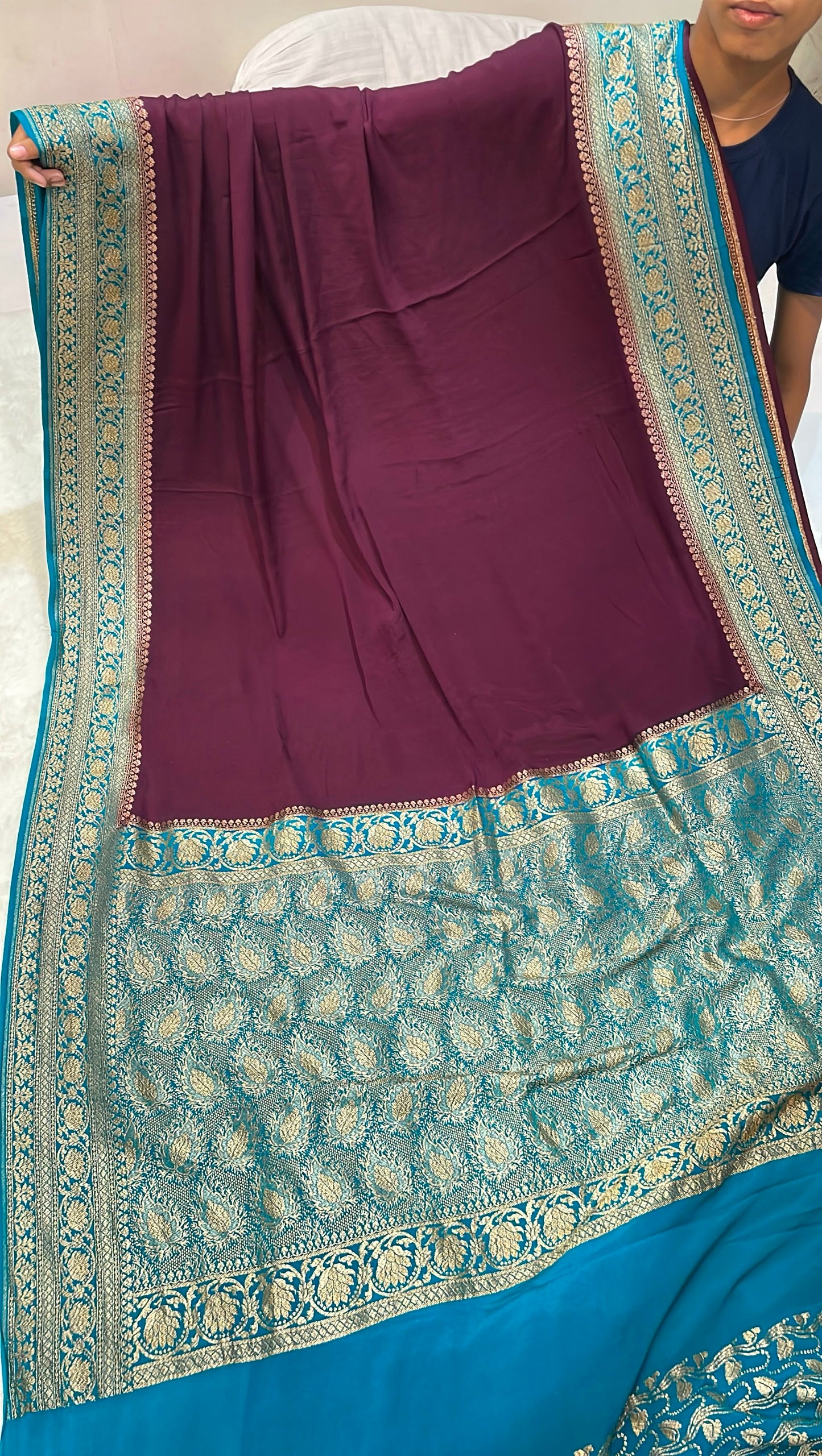 Pure Banarasi Khaddi Crape Silk Handloom Saree with Traditional Corners Wine with Firozi color