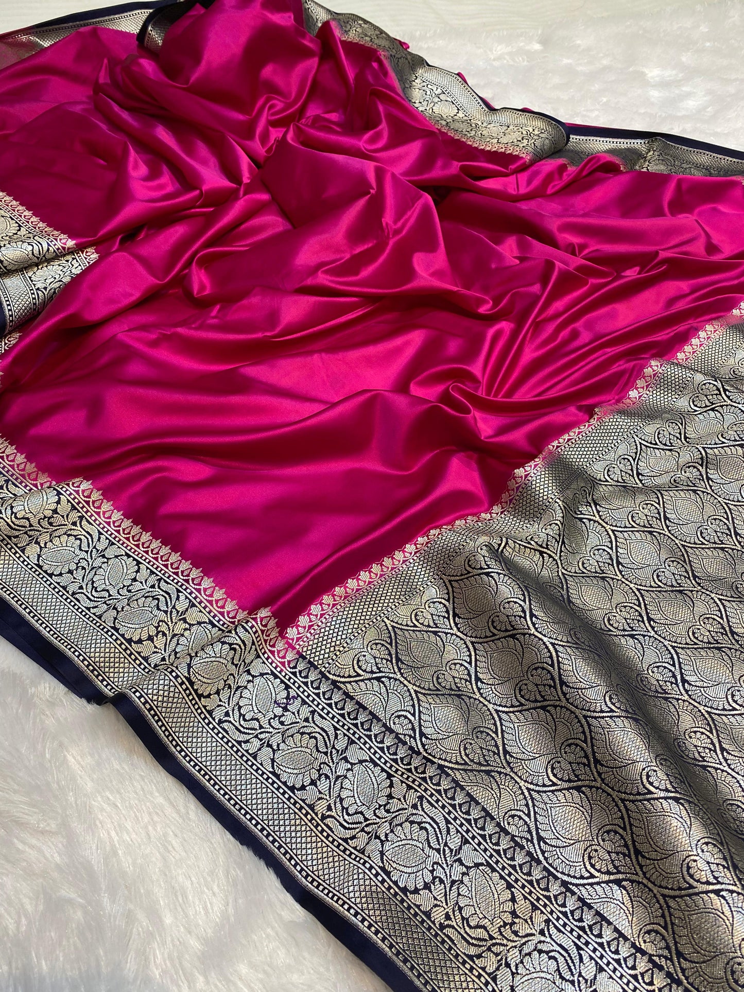 Mashru Silk Saree Rani with Navy Blue Color With Floral Border MSW37