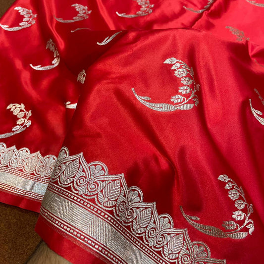 Pure Banarasi Classic Red Color with Short Border Chandrakala Boota Mashru Silk Saree MSW-15
