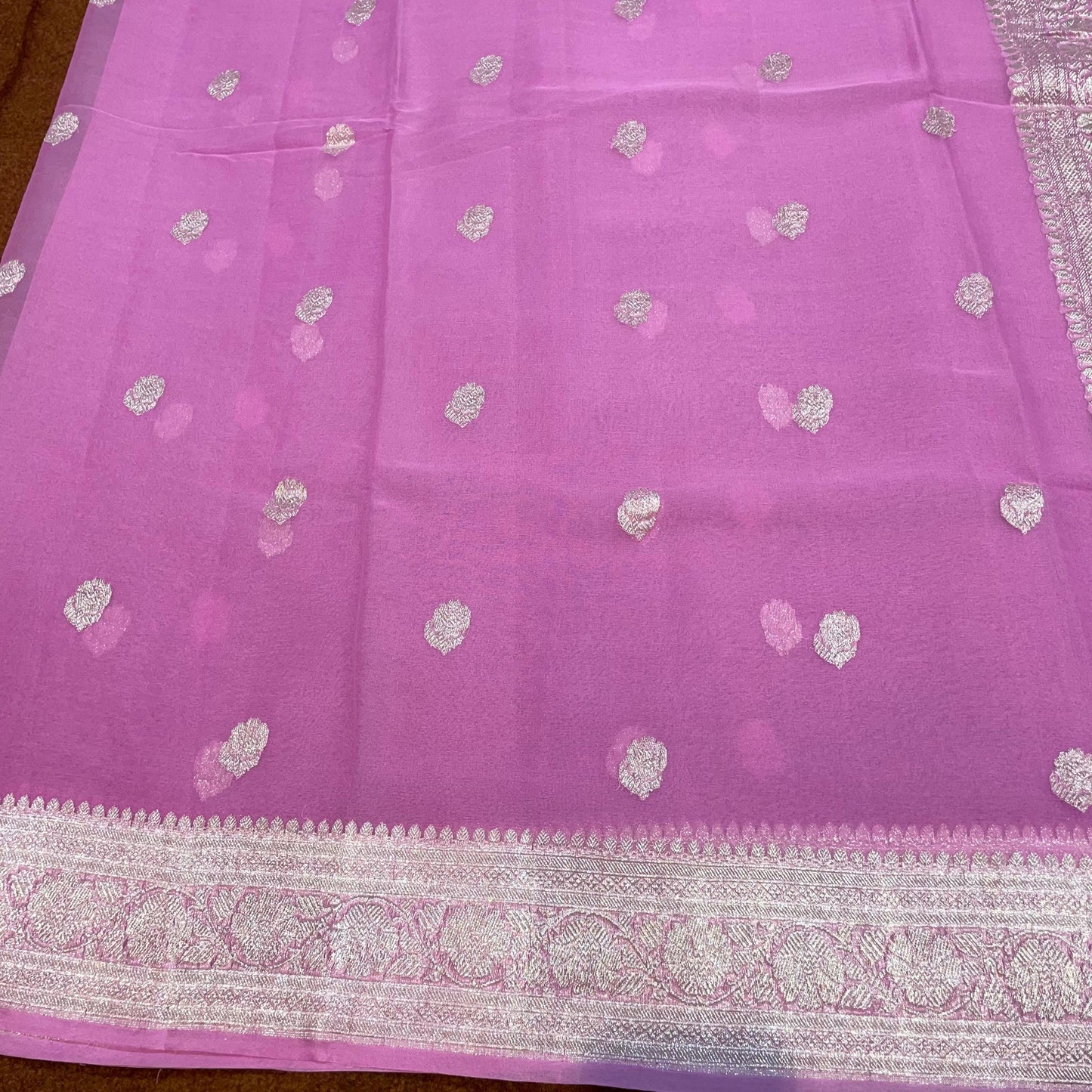 100% Pure Banarasi Khaddi Chiffon Silver Zari Kadwa Buti Handloom Saree Hot pink Colour