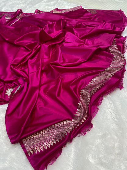 Mashru Silk Saree Pink Mirage Color With Sunflower Buta Border Sona Rupa Zari MSW50