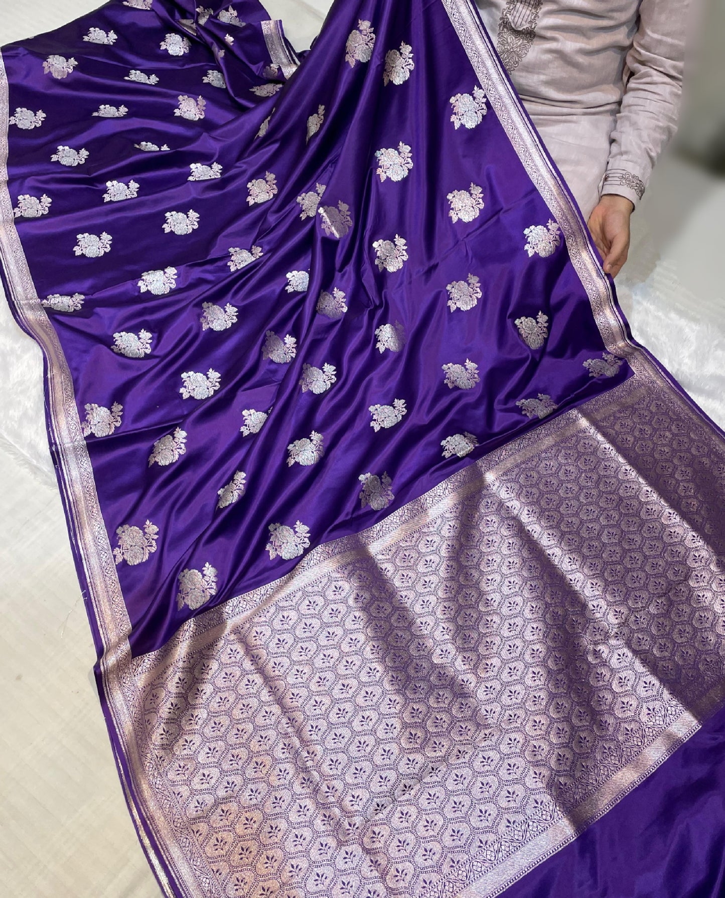 Mashru Silk Saree Monque Voilet Color With Floral Border Sona Rupa Zari Mina Buta MSW32