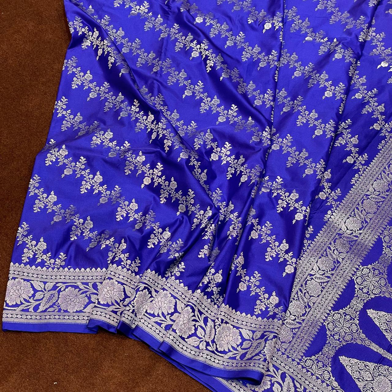 Mashru Silk Banarasi Saree Allover Water Gold Zari Weaving